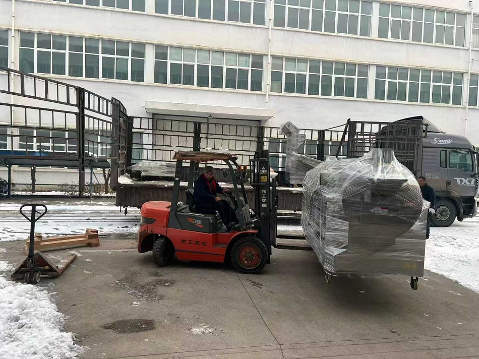 许昌不朽情缘MG-中国官方网站4米炒瓜子电磁流水线炒货机发货河北